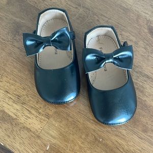 Girls black toddler dress shoe